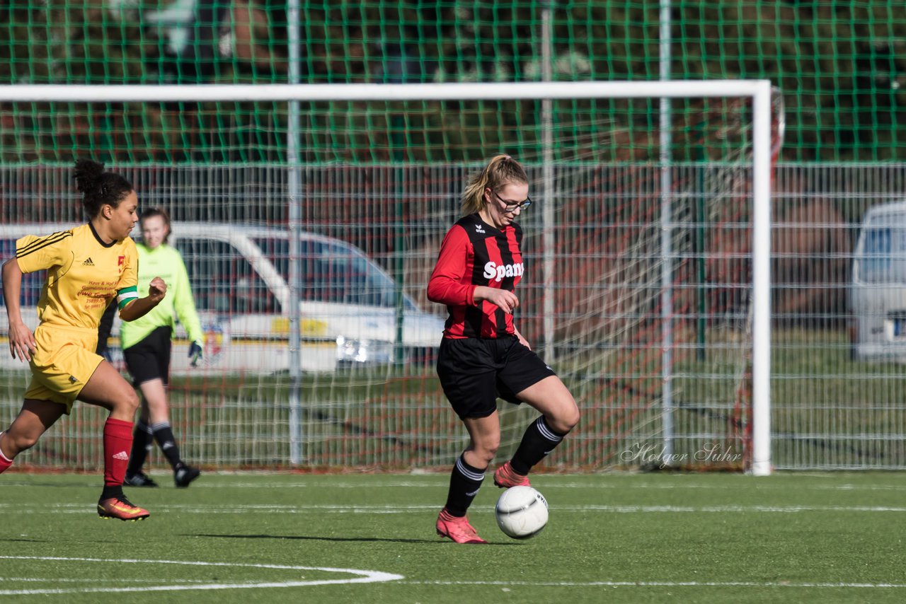 Bild 141 - B-Juniorinnen SG Weststeinburg/Bei - SV Fisia 03 : Ergebnis: 1:2